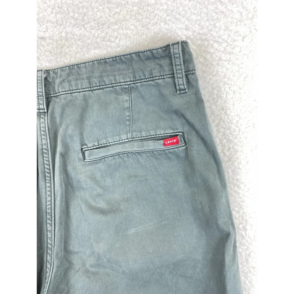 Levi's Wellthread Stay Loose Taper Jeans Men's Size 32 Green Cotton Hemp Casual